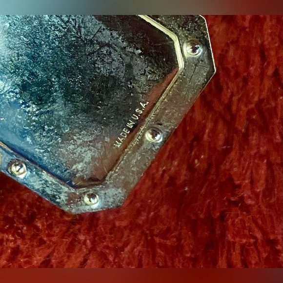 2 keychains for 1 price - Picture 3 of 5